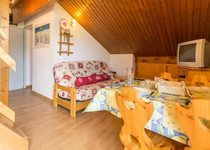 Les Plaisances - Deux Pieces Sous Les Toits Mae-4974 Apartment La Plagne